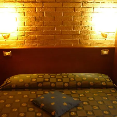 מלון Antico Borgo Di Trastevere